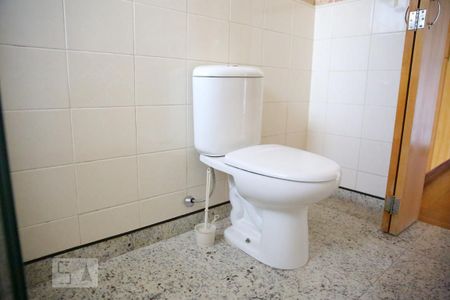 Apartamento para alugar com 152m², 3 quartos e 3 vagasBanheiro Quarto 3 - Suíte