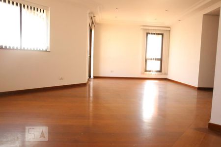 Sala de apartamento para alugar com 3 quartos, 152m² em Bosque da Saúde, São Paulo