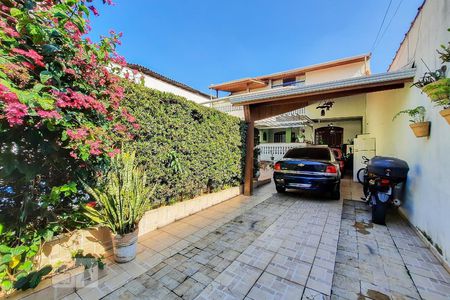 Casa à venda com 250m², 2 quartos e 3 vagasGaragem 