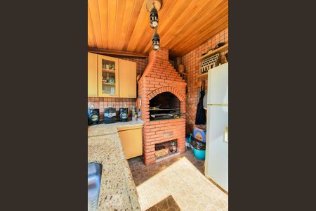 Casa à venda com 250m², 2 quartos e 3 vagasChurrasqueira