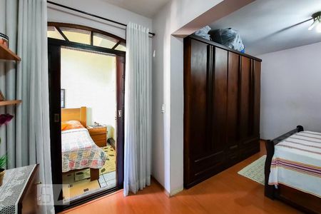 Casa à venda com 250m², 2 quartos e 3 vagasSuíte 1