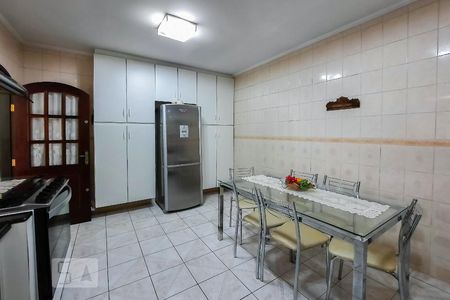 Casa à venda com 250m², 2 quartos e 3 vagasCozinha