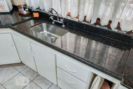 Casa à venda com 250m², 2 quartos e 3 vagasCozinha