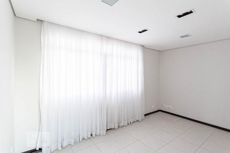 Sala de apartamento para alugar com 3 quartos, 76m² em Sagrada Família, Belo Horizonte