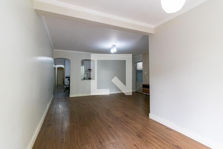 Sala de casa para alugar com 3 quartos, 300m² em Conjunto Residencial José Bonifácio, São Paulo