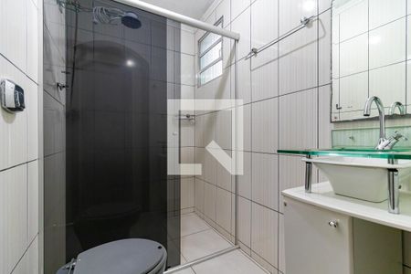 Banheiro da Suíte de casa para alugar com 3 quartos, 300m² em Conjunto Residencial José Bonifácio, São Paulo