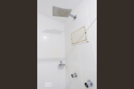 Apartamento à venda com 80m², 3 quartos e 1 vaga Apartamento à venda com 80m², 3 quartos e 1 vagaBanheiro Social