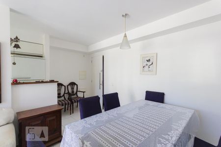Apartamento à venda com 80m², 3 quartos e 1 vaga Apartamento à venda com 80m², 3 quartos e 1 vagaSala