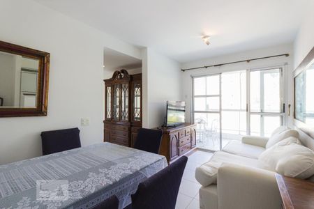 Apartamento à venda com 80m², 3 quartos e 1 vaga Apartamento à venda com 80m², 3 quartos e 1 vagaSala