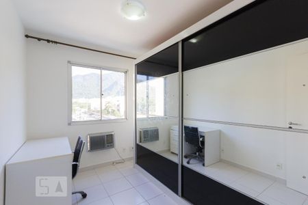 Apartamento à venda com 80m², 3 quartos e 1 vaga Apartamento à venda com 80m², 3 quartos e 1 vagaQuarto 1