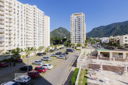 Apartamento à venda com 80m², 3 quartos e 1 vaga Apartamento à venda com 80m², 3 quartos e 1 vagaVista