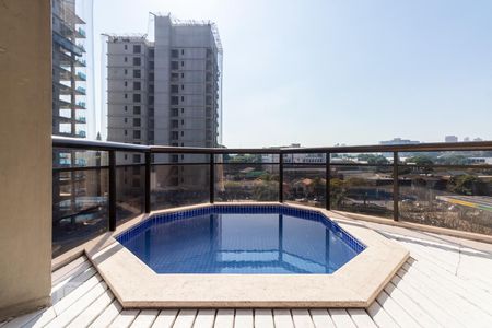 Apartamento para alugar com 211m², 3 quartos e 4 vagas Apartamento para alugar com 211m², 3 quartos e 4 vagasVaranda