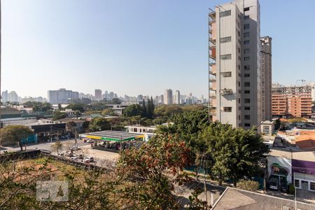 Apartamento para alugar com 211m², 3 quartos e 4 vagas Apartamento para alugar com 211m², 3 quartos e 4 vagasVista