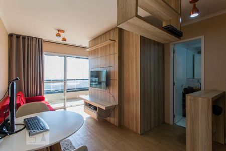 Sala/Cozinha de apartamento para alugar com 1 quarto, 35m² em Cambuci, São Paulo