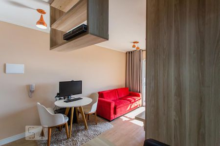 Sala/Cozinha de apartamento para alugar com 1 quarto, 35m² em Cambuci, São Paulo