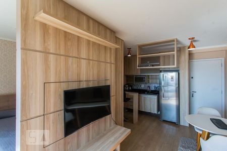 Sala/Cozinha de apartamento para alugar com 1 quarto, 35m² em Cambuci, São Paulo