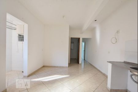 Cozinha de kitnet/studio para alugar com 1 quarto, 45m² em Jardim Monte Azul, São Paulo