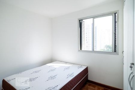 Quarto 2 de apartamento para alugar com 2 quartos, 77m² em Brooklin Paulista, São Paulo
