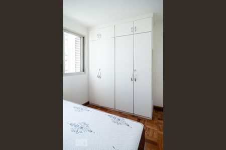 Apartamento para alugar com 77m², 2 quartos e 1 vagaQuarto 2