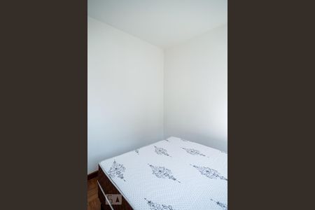 Apartamento para alugar com 77m², 2 quartos e 1 vagaQuarto 2