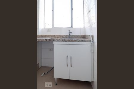 Apartamento para alugar com 77m², 2 quartos e 1 vagaCozinha / Área de Serviço