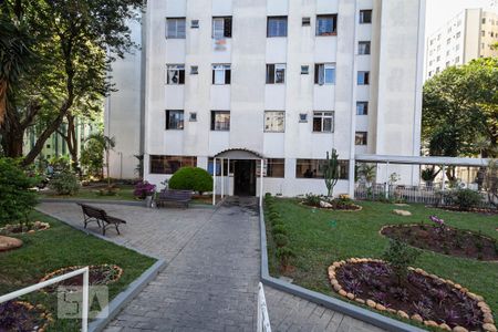 Apartamento para alugar com 62m², 2 quartos e 1 vagaEntrada