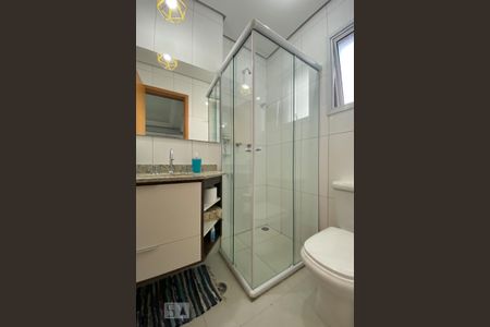 Studio para alugar com 52m², 1 quarto e 2 vagas Studio para alugar com 52m², 1 quarto e 2 vagasBanheiro