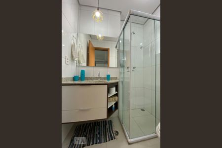 Studio para alugar com 52m², 1 quarto e 2 vagas Studio para alugar com 52m², 1 quarto e 2 vagasBanheiro