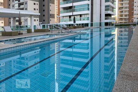 Studio para alugar com 52m², 1 quarto e 2 vagas Studio para alugar com 52m², 1 quarto e 2 vagasÁrea comum - Piscina
