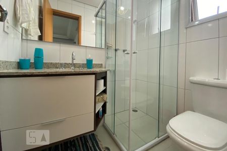 Banheiro de kitnet/studio para alugar com 1 quarto, 52m² em  Parque Campolim, Sorocaba