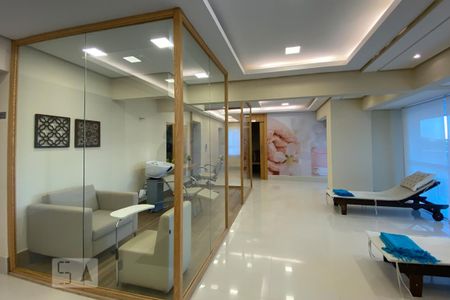 Studio para alugar com 52m², 1 quarto e 2 vagas Studio para alugar com 52m², 1 quarto e 2 vagasSpa