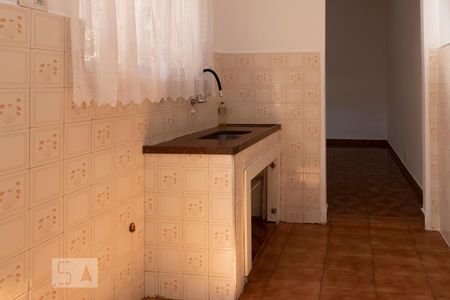 Cozinha de casa para alugar com 1 quarto, 40m² em Vila Parque Jabaquara, São Paulo