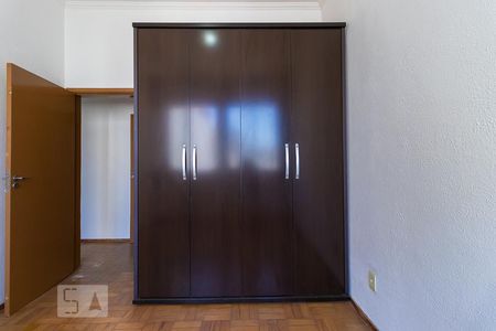 Apartamento à venda com 71m², 2 quartos e sem vagaQuarto 2 - Armários