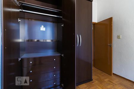 Quarto 1 - Armários de apartamento à venda com 2 quartos, 71m² em Centro, Campinas