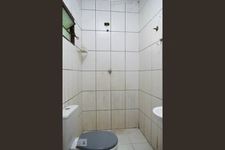 Casa para alugar com 80m², 2 quartos e 1 vaga Casa para alugar com 80m², 2 quartos e 1 vagaBANHEIRO