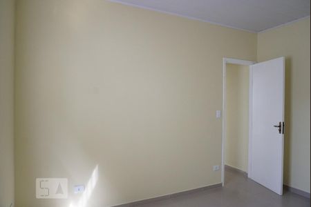 Quarto de casa para alugar com 1 quarto, 50m² em Vila Paranagua, São Paulo