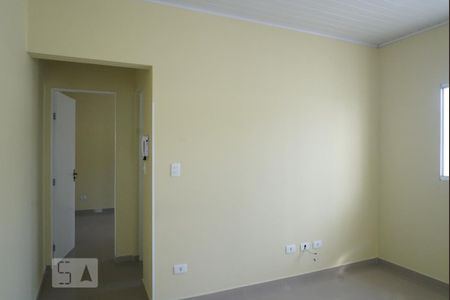 Sala de casa para alugar com 1 quarto, 50m² em Vila Paranagua, São Paulo