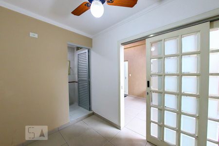Casa à venda com 207m², 3 quartos e 4 vagasQuarto de Serviço