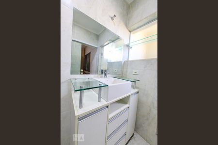 Banheiro da Suite 1 de casa à venda com 3 quartos, 207m² em Vila Medeiros, São Paulo