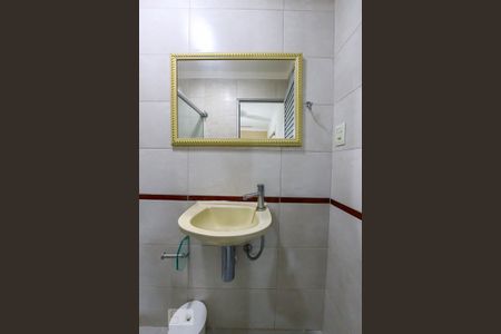 Casa à venda com 207m², 3 quartos e 4 vagasBanheiro de Serviço