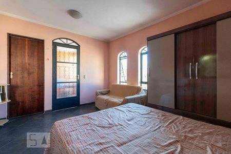 Casa à venda com 350m², 3 quartos e 3 vagasSuite 2