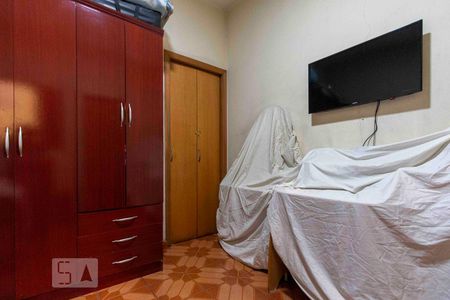Suite 1 de casa à venda com 3 quartos, 350m² em Vila Carmosina, São Paulo