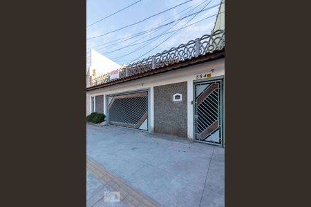 Casa à venda com 350m², 3 quartos e 3 vagasFachada