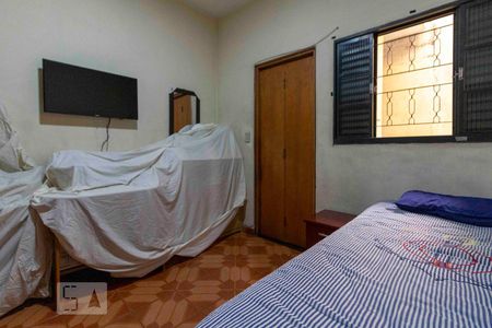 Suite 1 de casa à venda com 3 quartos, 350m² em Vila Carmosina, São Paulo
