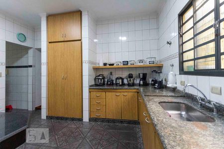 Casa à venda com 350m², 3 quartos e 3 vagasCozinha