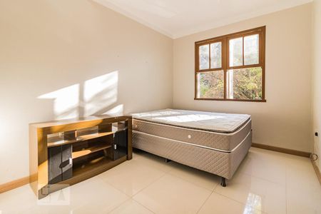 Dormitório de apartamento à venda com 2 quartos, 55m² em Jardim Botânico, Porto Alegre