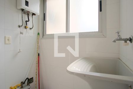 Apartamento para alugar com 67m², 3 quartos e 1 vagaÁrea de Serviço