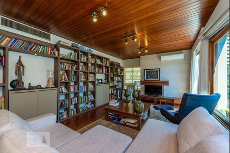 Apartamento à venda com 463m², 3 quartos e 4 vagas Apartamento à venda com 463m², 3 quartos e 4 vagasSala