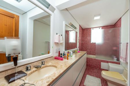 Apartamento à venda com 463m², 3 quartos e 4 vagas Apartamento à venda com 463m², 3 quartos e 4 vagasBanheiro