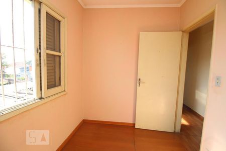 Casa à venda com 180m², 3 quartos e 4 vagasQuarto - Casa 2